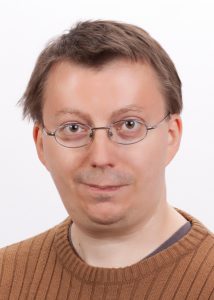 Porträtfoto des Autors Frank René Gäbler, Autor der Fantasybuchreihe „Der junge Paladin“.